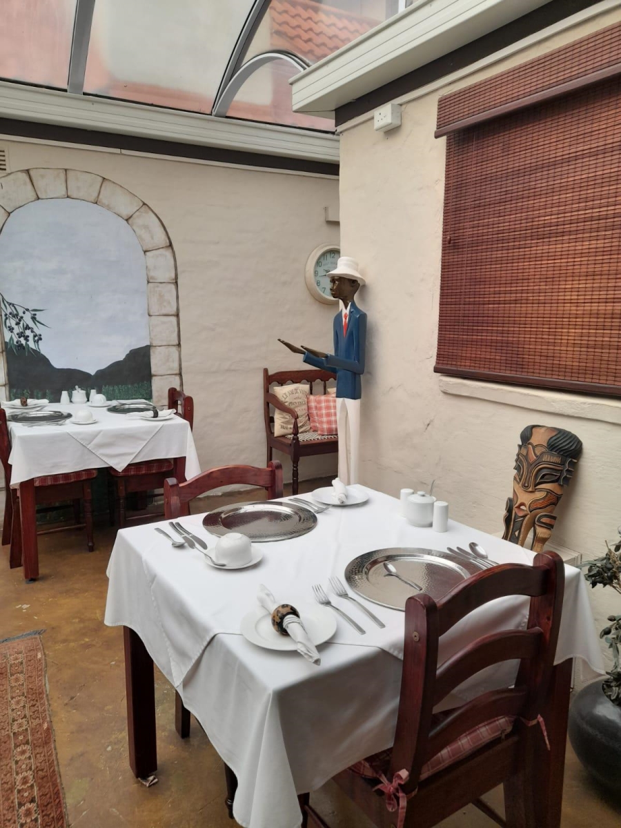 9 Bedroom Property for Sale in Umhlanga KwaZulu-Natal