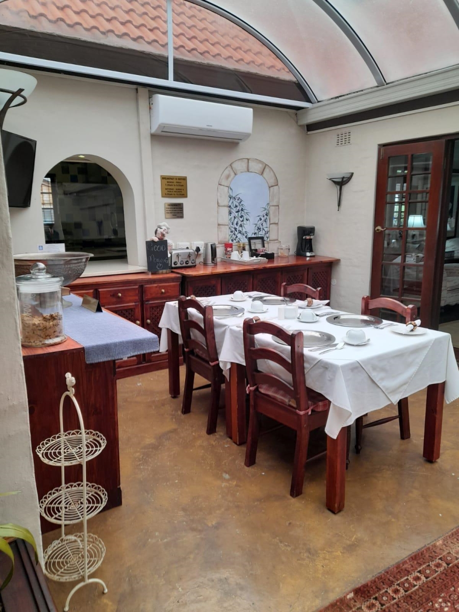 9 Bedroom Property for Sale in Umhlanga KwaZulu-Natal