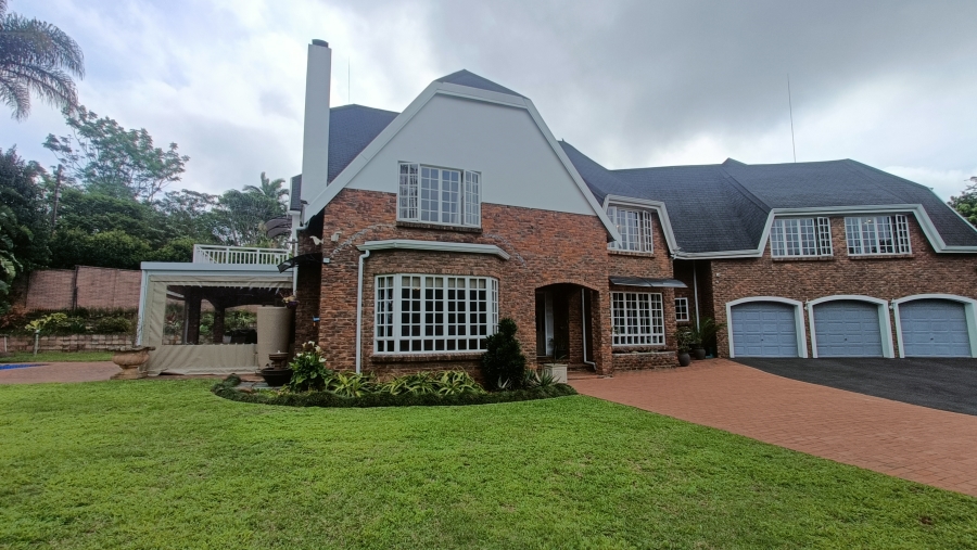 5 Bedroom Property for Sale in Winston Park KwaZulu-Natal