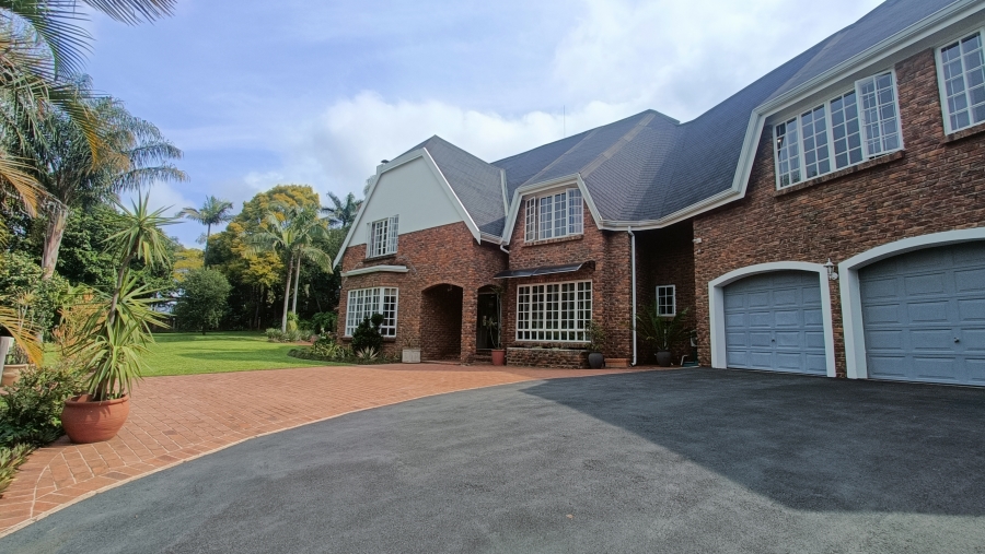 5 Bedroom Property for Sale in Winston Park KwaZulu-Natal