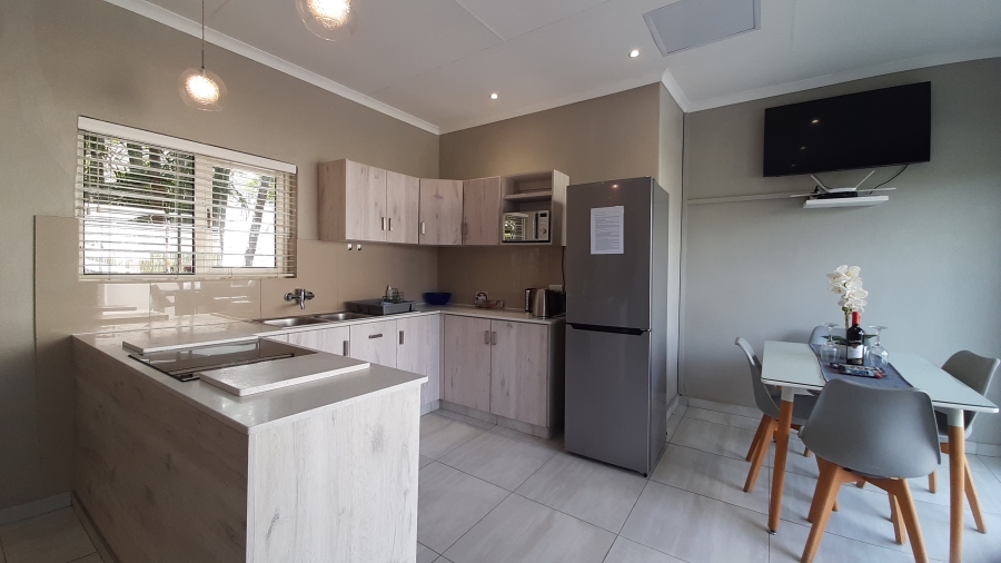 7 Bedroom Property for Sale in Salt Rock KwaZulu-Natal