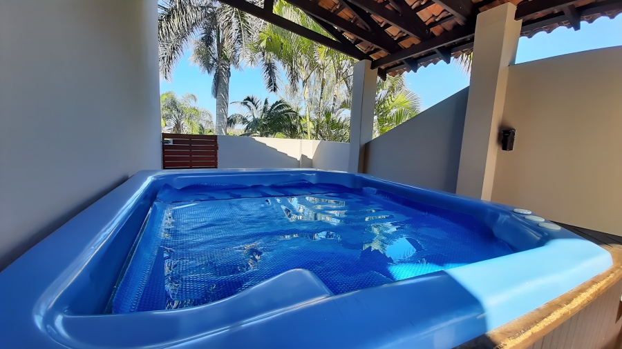 7 Bedroom Property for Sale in Salt Rock KwaZulu-Natal