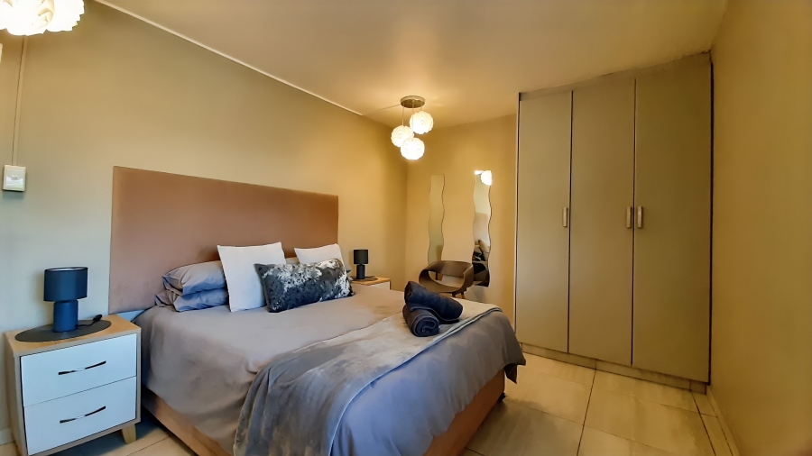 7 Bedroom Property for Sale in Salt Rock KwaZulu-Natal