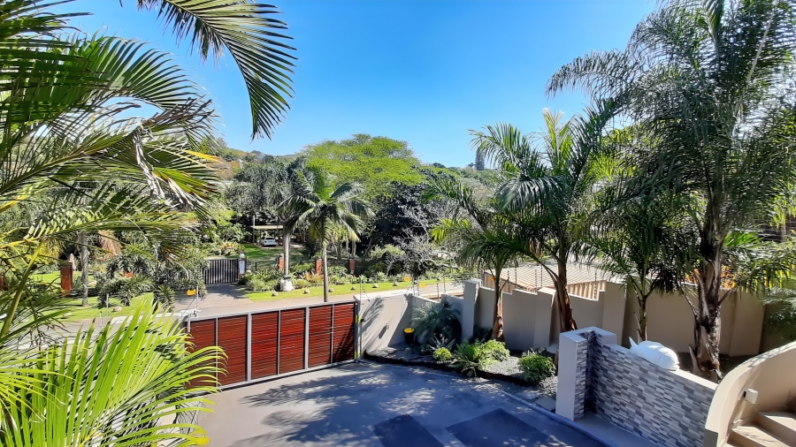 7 Bedroom Property for Sale in Salt Rock KwaZulu-Natal