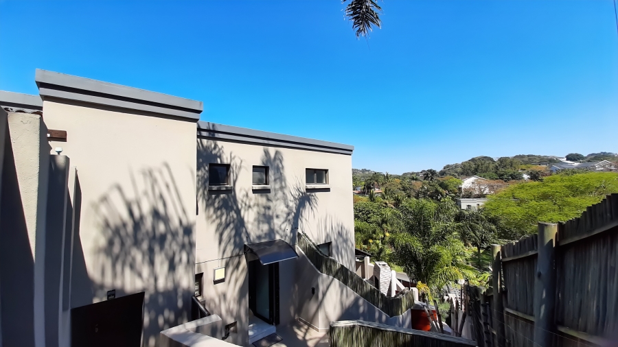 7 Bedroom Property for Sale in Salt Rock KwaZulu-Natal