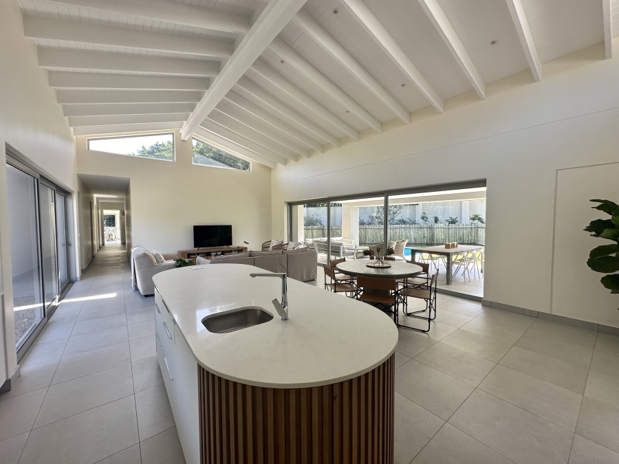 4 Bedroom Property for Sale in Brettenwood Coastal Estate KwaZulu-Natal