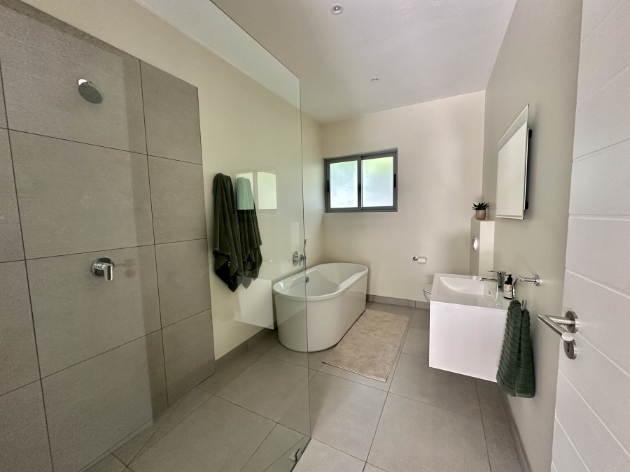 4 Bedroom Property for Sale in Brettenwood Coastal Estate KwaZulu-Natal