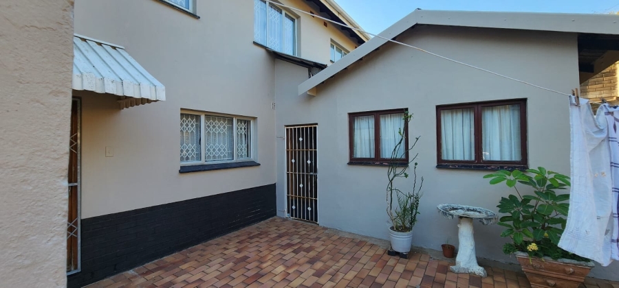 4 Bedroom Property for Sale in Brighton Beach KwaZulu-Natal