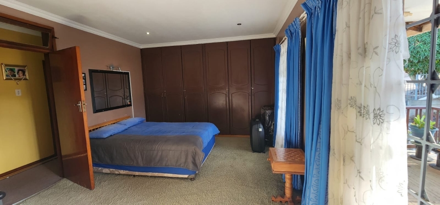4 Bedroom Property for Sale in Brighton Beach KwaZulu-Natal