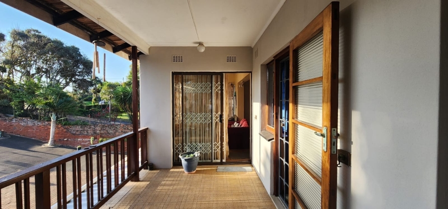 4 Bedroom Property for Sale in Brighton Beach KwaZulu-Natal