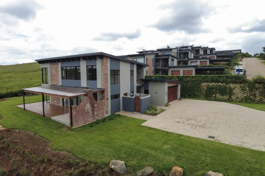 4 Bedroom Property for Sale in Leonard KwaZulu-Natal