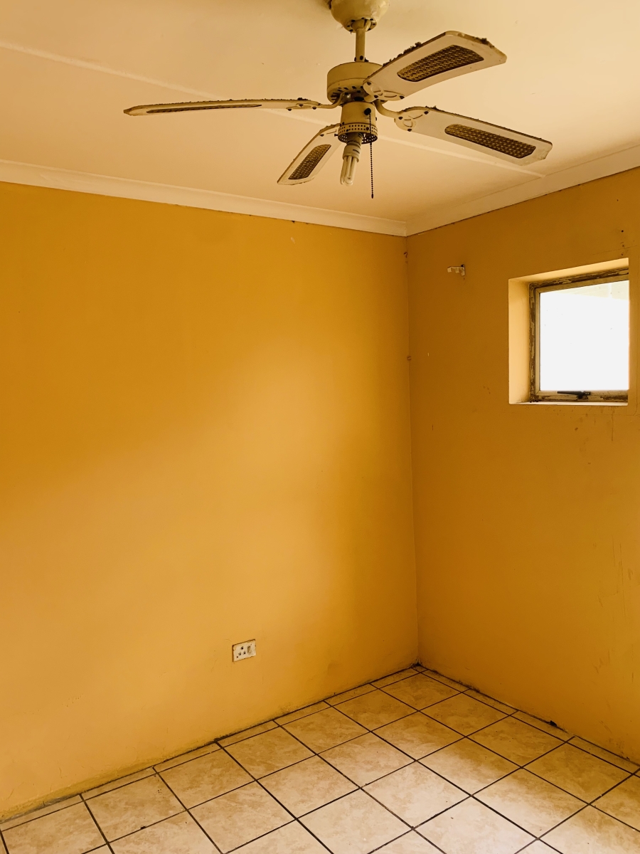 2 Bedroom Property for Sale in Bellair KwaZulu-Natal