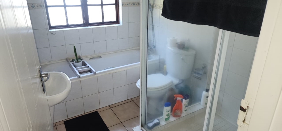 To Let 2 Bedroom Property for Rent in Montrose KwaZulu-Natal