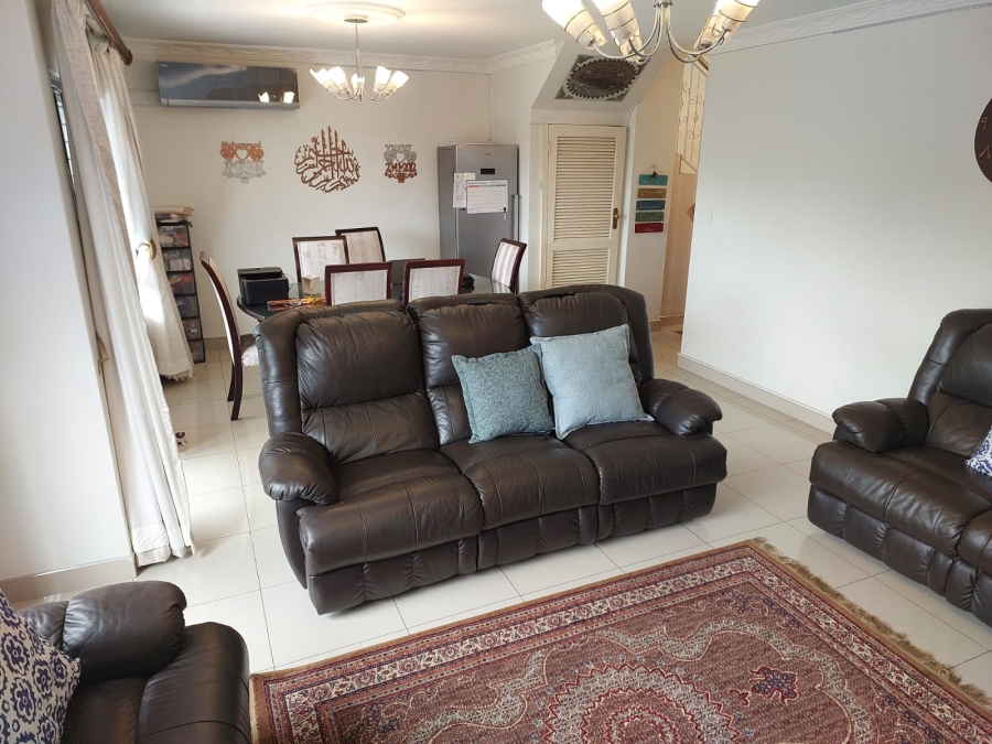 3 Bedroom Property for Sale in Chiltern Hills KwaZulu-Natal