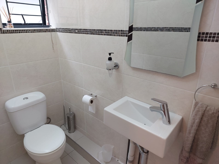 3 Bedroom Property for Sale in Chiltern Hills KwaZulu-Natal