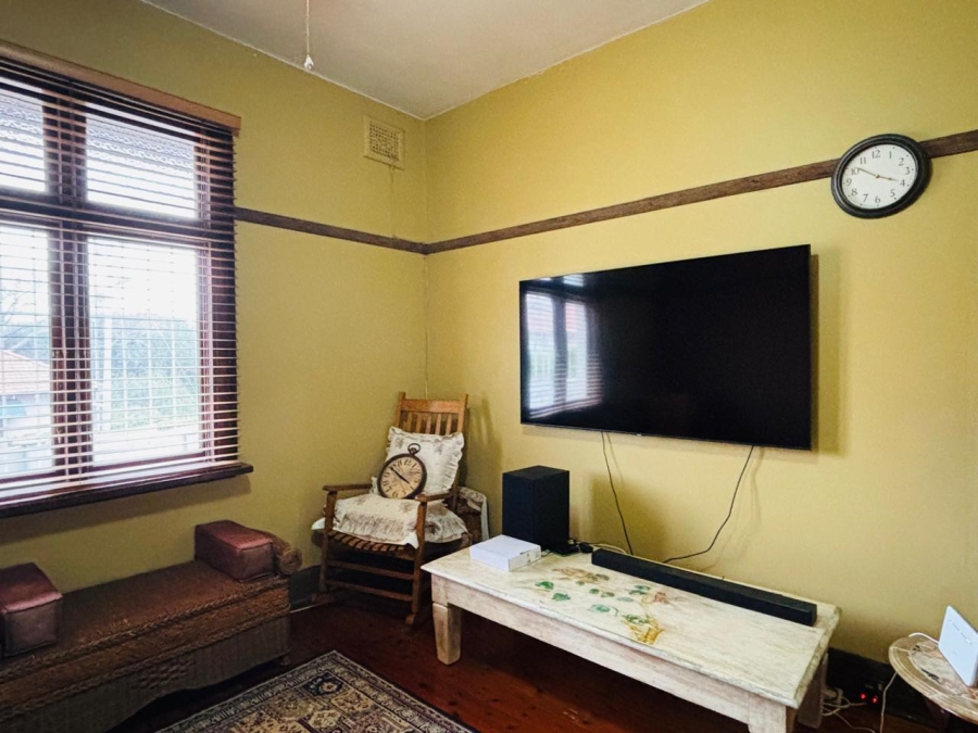 5 Bedroom Property for Sale in Glenwood KwaZulu-Natal
