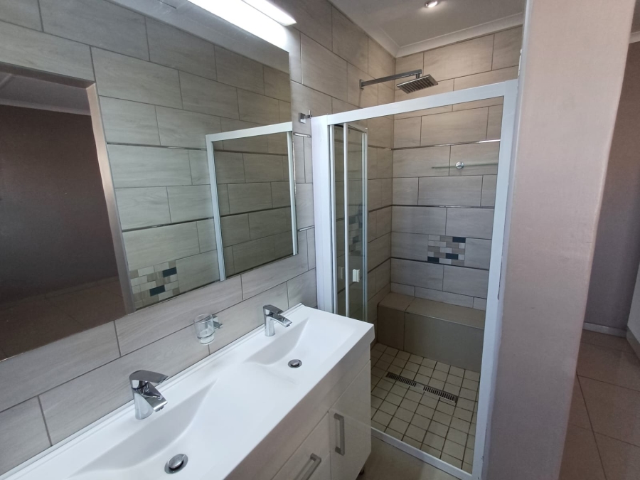 To Let 3 Bedroom Property for Rent in Ocean View KwaZulu-Natal