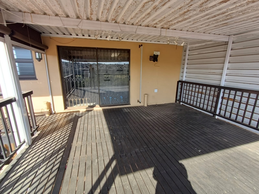 To Let 3 Bedroom Property for Rent in Ocean View KwaZulu-Natal