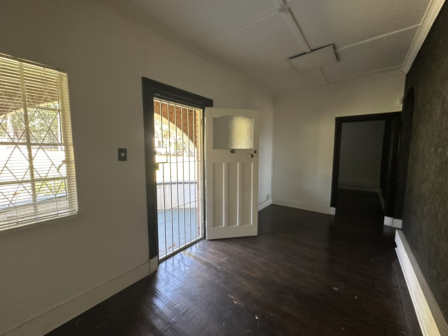 To Let commercial Property for Rent in Dundee KwaZulu-Natal