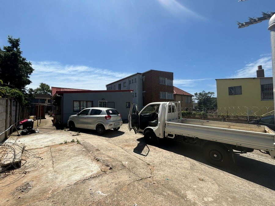 To Let 1 Bedroom Property for Rent in Umbilo KwaZulu-Natal