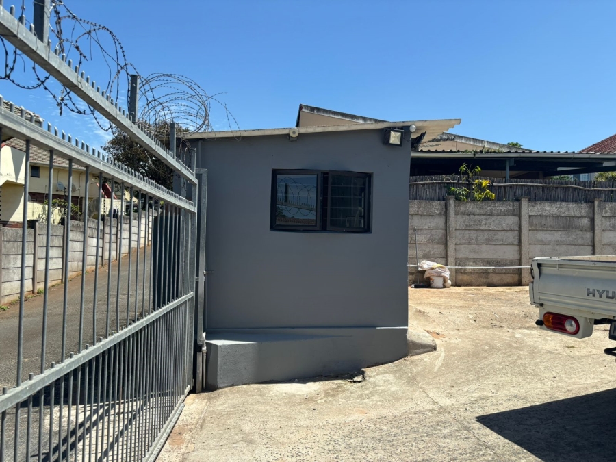 To Let 1 Bedroom Property for Rent in Umbilo KwaZulu-Natal