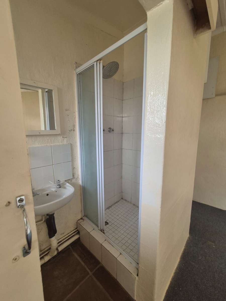 To Let 1 Bedroom Property for Rent in Scottsville KwaZulu-Natal