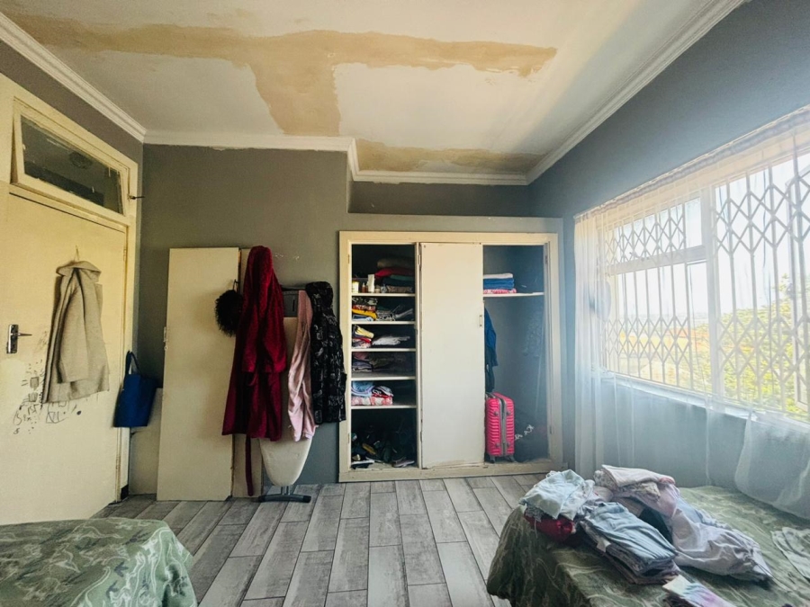 2 Bedroom Property for Sale in Glenwood KwaZulu-Natal
