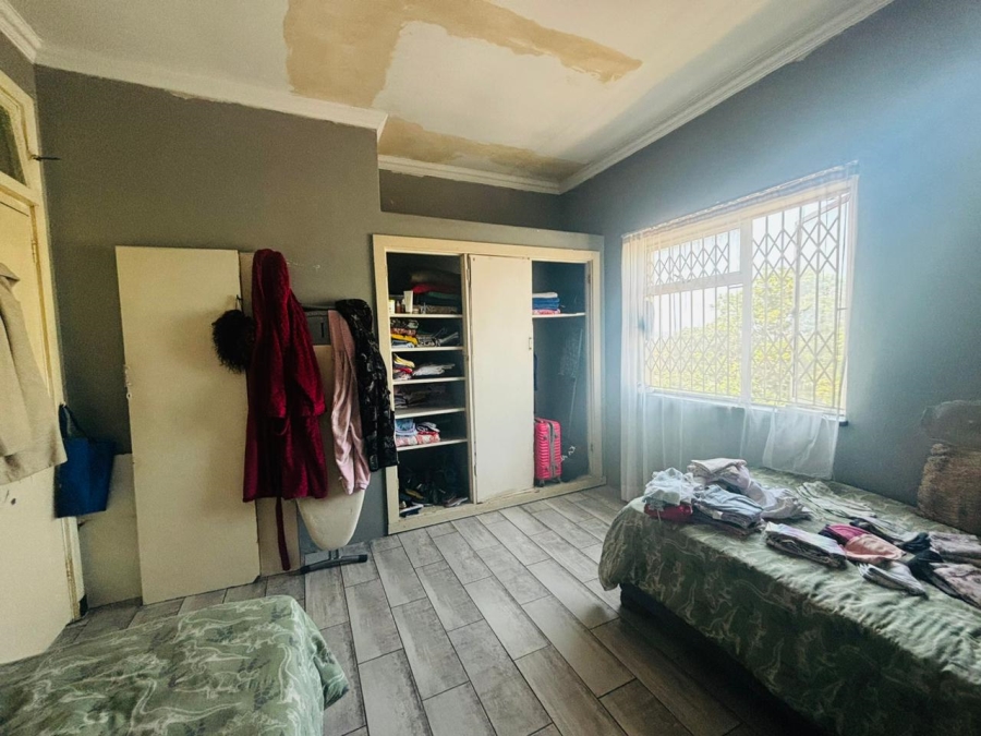2 Bedroom Property for Sale in Glenwood KwaZulu-Natal