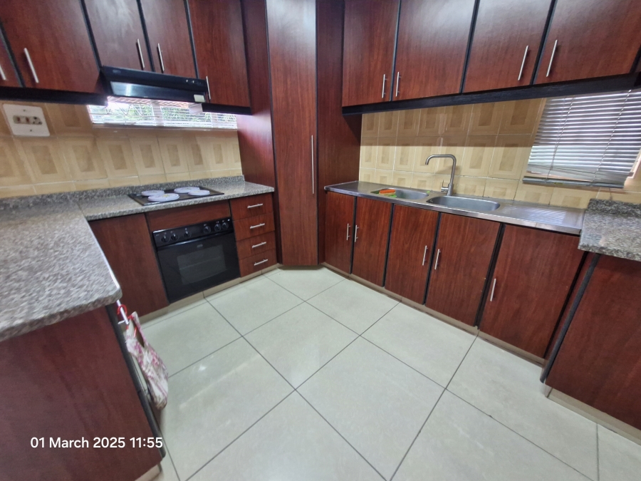 To Let 3 Bedroom Property for Rent in Hillary KwaZulu-Natal