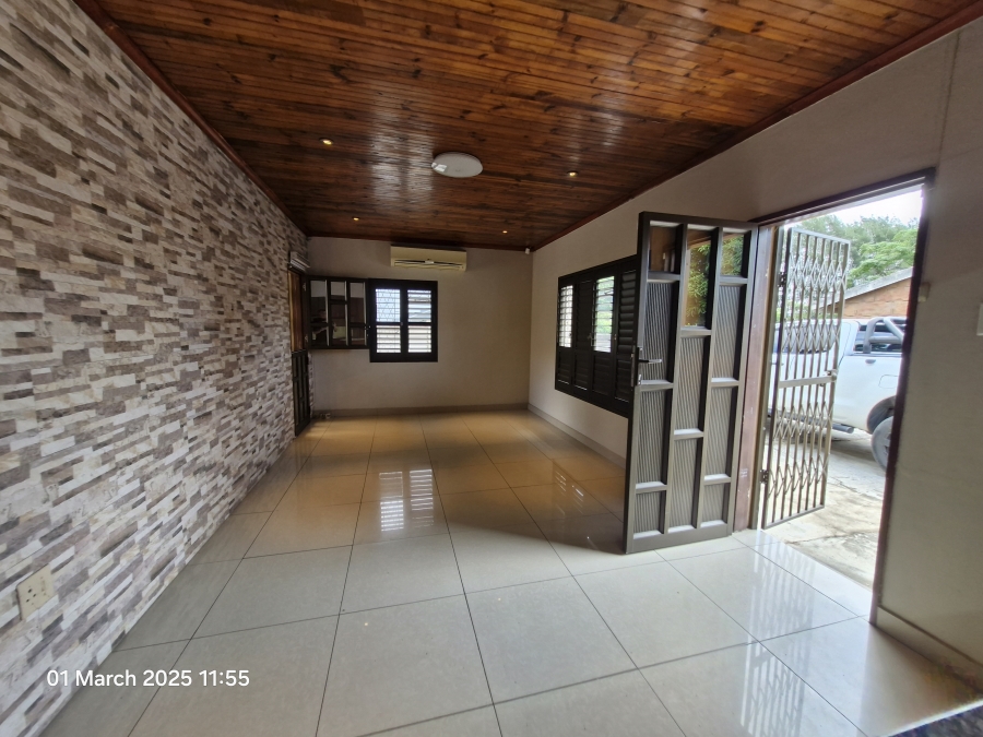 To Let 3 Bedroom Property for Rent in Hillary KwaZulu-Natal