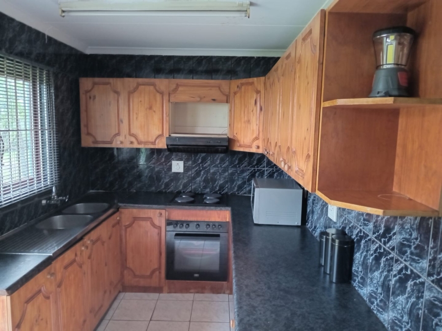 3 Bedroom Property for Sale in Motalabad KwaZulu-Natal