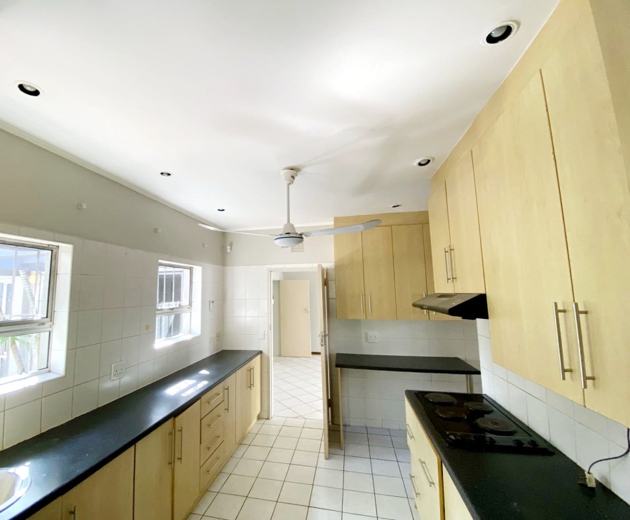 To Let 4 Bedroom Property for Rent in Meer En See KwaZulu-Natal