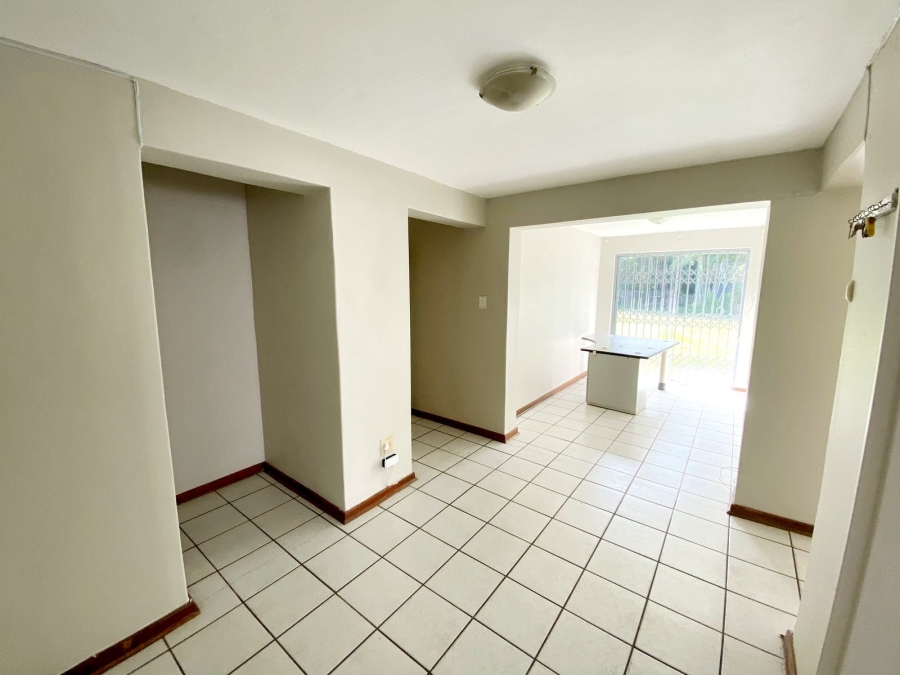 To Let 4 Bedroom Property for Rent in Meer En See KwaZulu-Natal