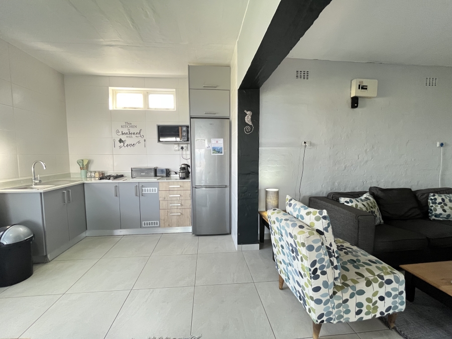 7 Bedroom Property for Sale in Ramsgate KwaZulu-Natal