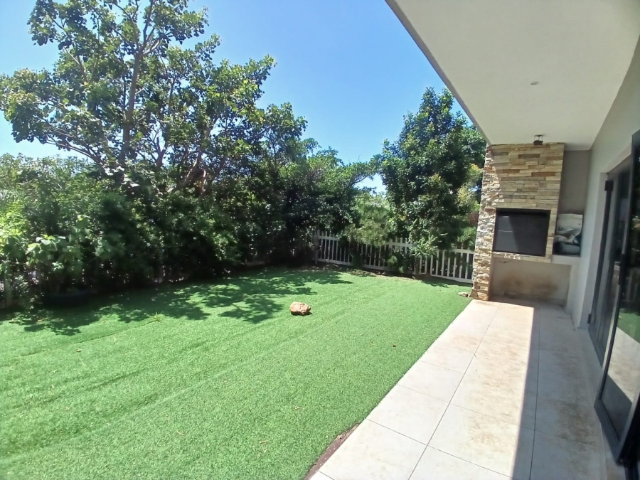 To Let 3 Bedroom Property for Rent in New Salt Rock City KwaZulu-Natal