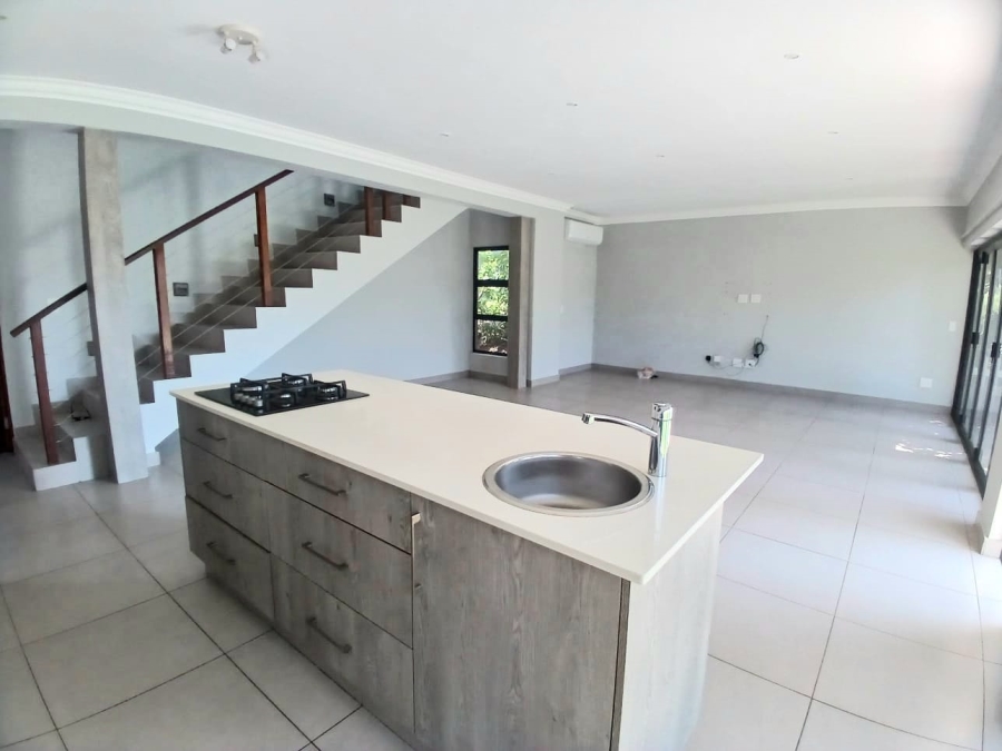 To Let 3 Bedroom Property for Rent in New Salt Rock City KwaZulu-Natal