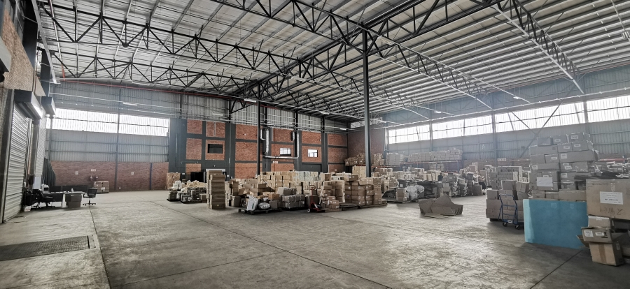 To Let Commercial Property for Rent in Cliffdale KwaZulu-Natal