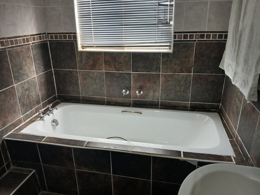 2 Bedroom Property for Sale in Mtunzini KwaZulu-Natal