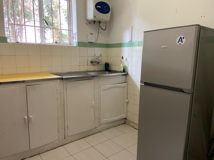 1 Bedroom Property for Sale in Glenwood KwaZulu-Natal