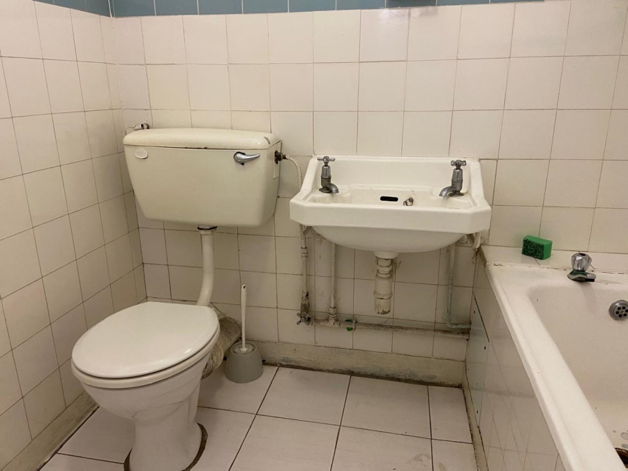 1 Bedroom Property for Sale in Glenwood KwaZulu-Natal