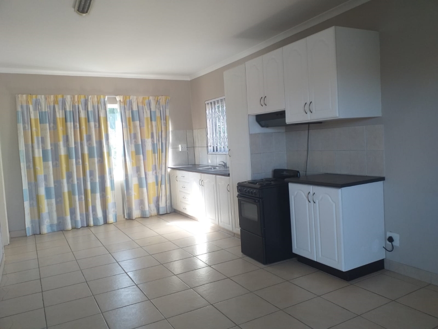 6 Bedroom Property for Sale in Athlone Park KwaZulu-Natal