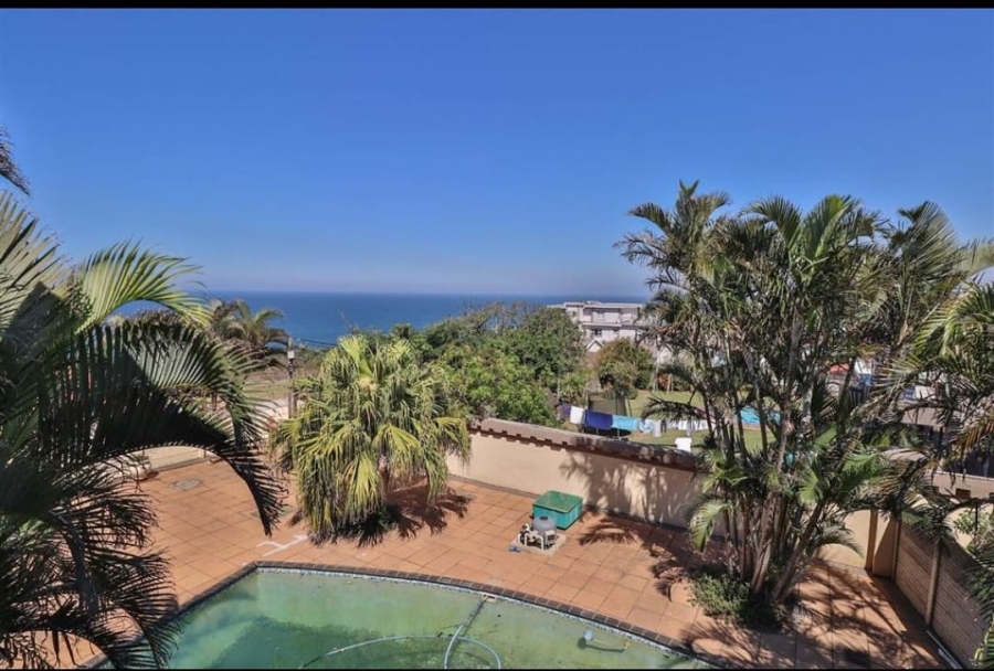 6 Bedroom Property for Sale in Athlone Park KwaZulu-Natal