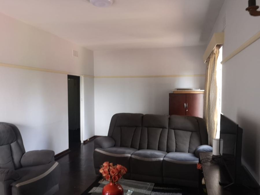 2 Bedroom Property for Sale in Scottsville KwaZulu-Natal