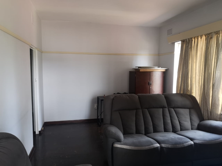 2 Bedroom Property for Sale in Scottsville KwaZulu-Natal