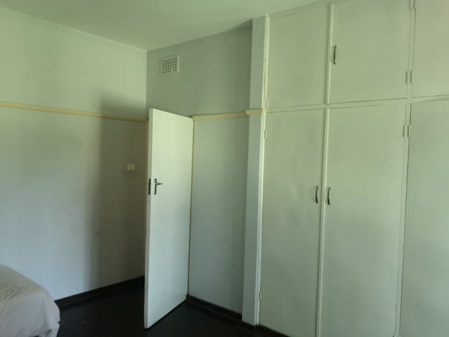 2 Bedroom Property for Sale in Scottsville KwaZulu-Natal