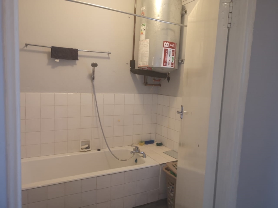 2 Bedroom Property for Sale in Scottsville KwaZulu-Natal