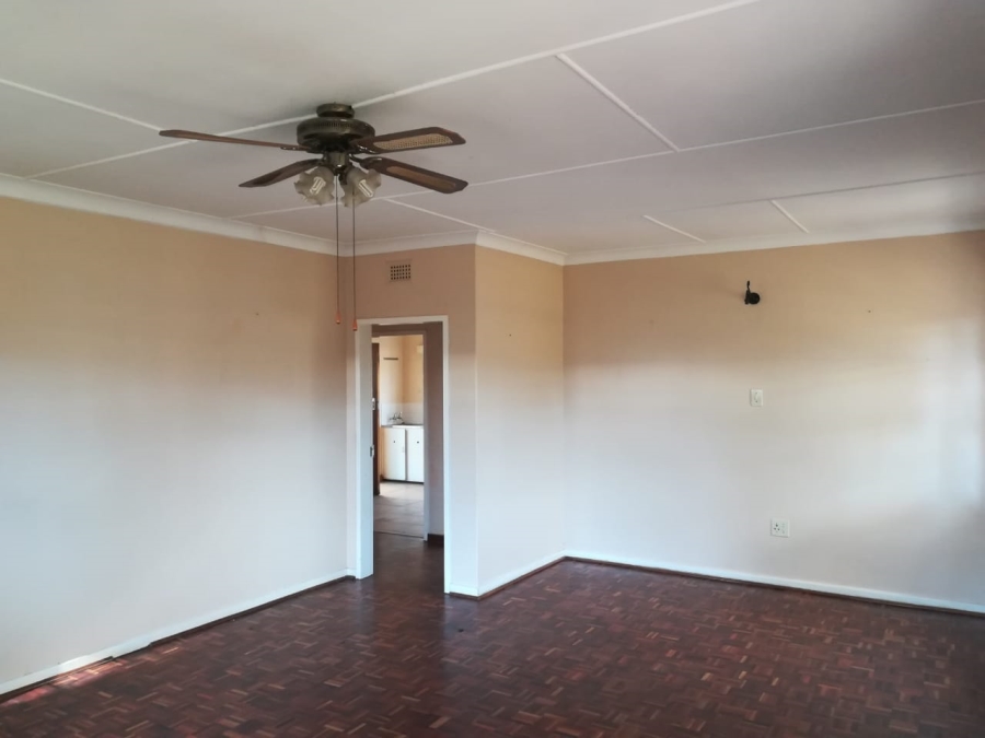 2 Bedroom Property for Sale in Dundee KwaZulu-Natal