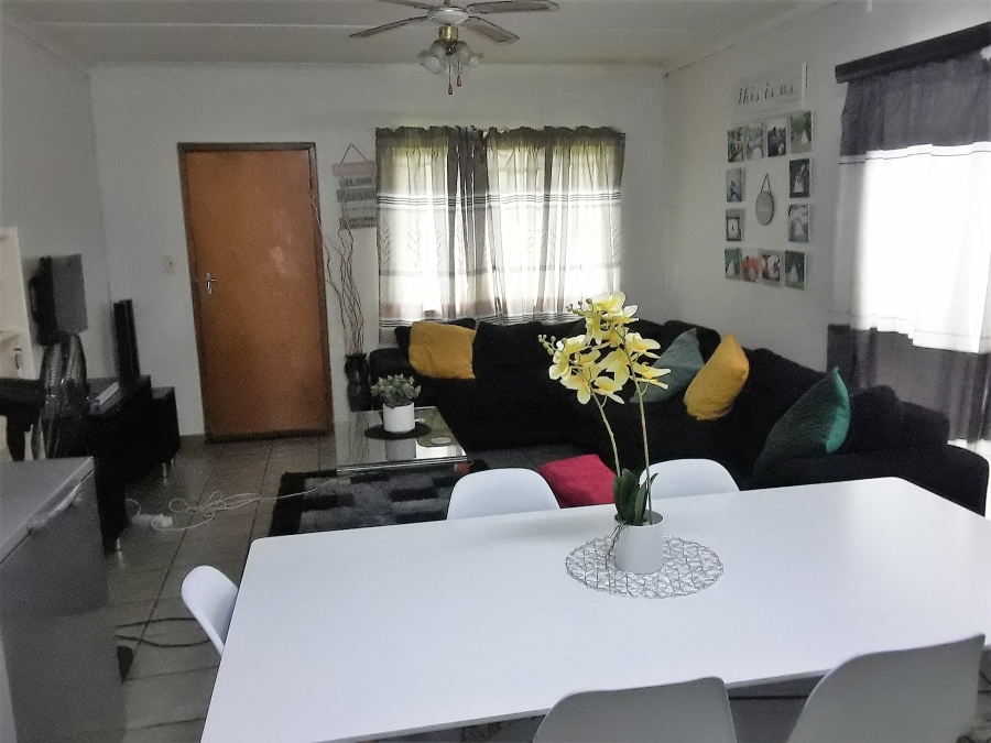 3 Bedroom Property for Sale in Scottsville KwaZulu-Natal