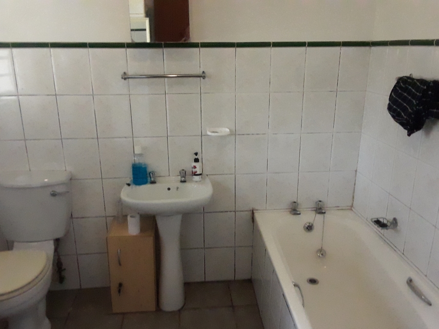 3 Bedroom Property for Sale in Scottsville KwaZulu-Natal
