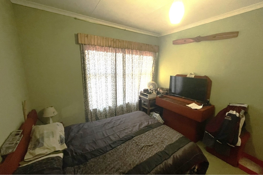 3 Bedroom Property for Sale in Signal Hill KwaZulu-Natal